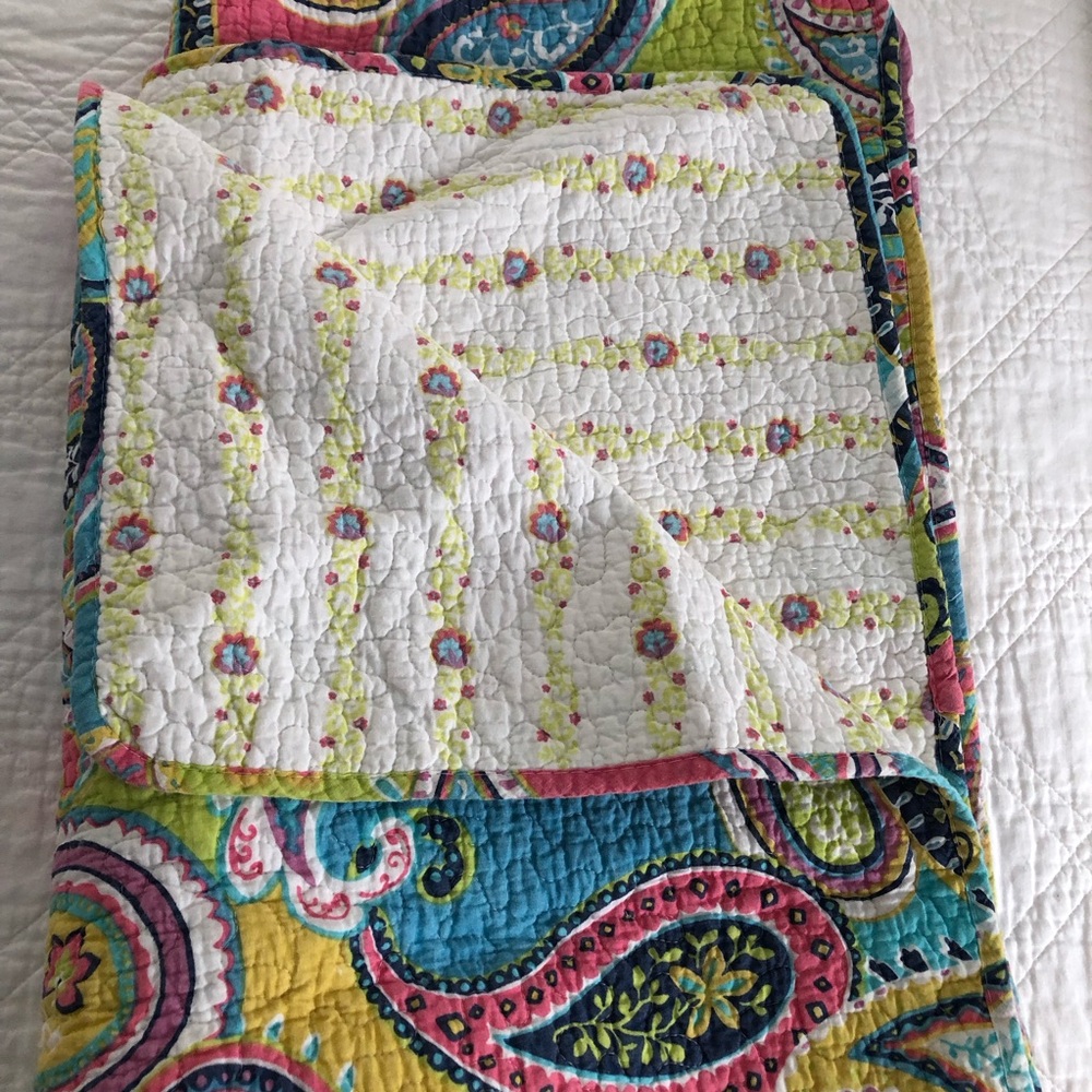EUC Cotton Reversible Vibrant Paisley & Floral Multicolor Quilt - Picture 11 of 11